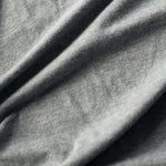 Charger l'image dans la galerie, T-Shirt col V gris chiné