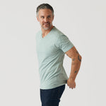 Charger l'image dans la galerie, T-shirt à col V gris chiné