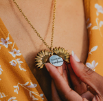 Charger l'image dans la galerie, Collier Bee Kind