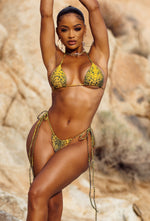 Charger l'image dans la galerie, Jaxon Bikini - Mustard Snake