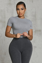 Charger l'image dans la galerie, Matte Basix Sculpt Short Sleeve Bodysuit - Light Grey