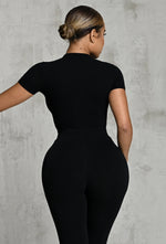 Charger l'image dans la galerie, Matte Basix Sculpt Short Sleeve Bodysuit - Black