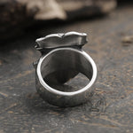 Charger l'image dans la galerie, Bouclier fantôme - Bague tête de mort en acier inoxydable