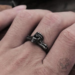 Charger l'image dans la galerie, Bague en acier inoxydable tête de mort gothique et féroce