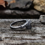 Charger l'image dans la galerie, Bague en acier inoxydable tête de mort gothique et féroce