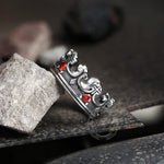 Charger l'image dans la galerie, Bague gothique romaine en acier inoxydable avec couronne de pierres précieuses