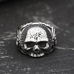 Charger l'image dans la galerie, Bague Gothique Fée des Dents Crâne en acier inoxydable