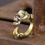 Charger l'image dans la galerie, Dark Gothic Paw Brass Skull Ring | Gthic.com