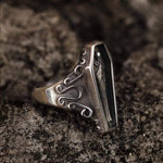 Charger l'image dans la galerie, Bague crâne de vampire cercueil en acier inoxydable