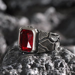 Charger l'image dans la galerie, Bague à pierres précieuses en acier inoxydable avec motif sculpté dans la pierre