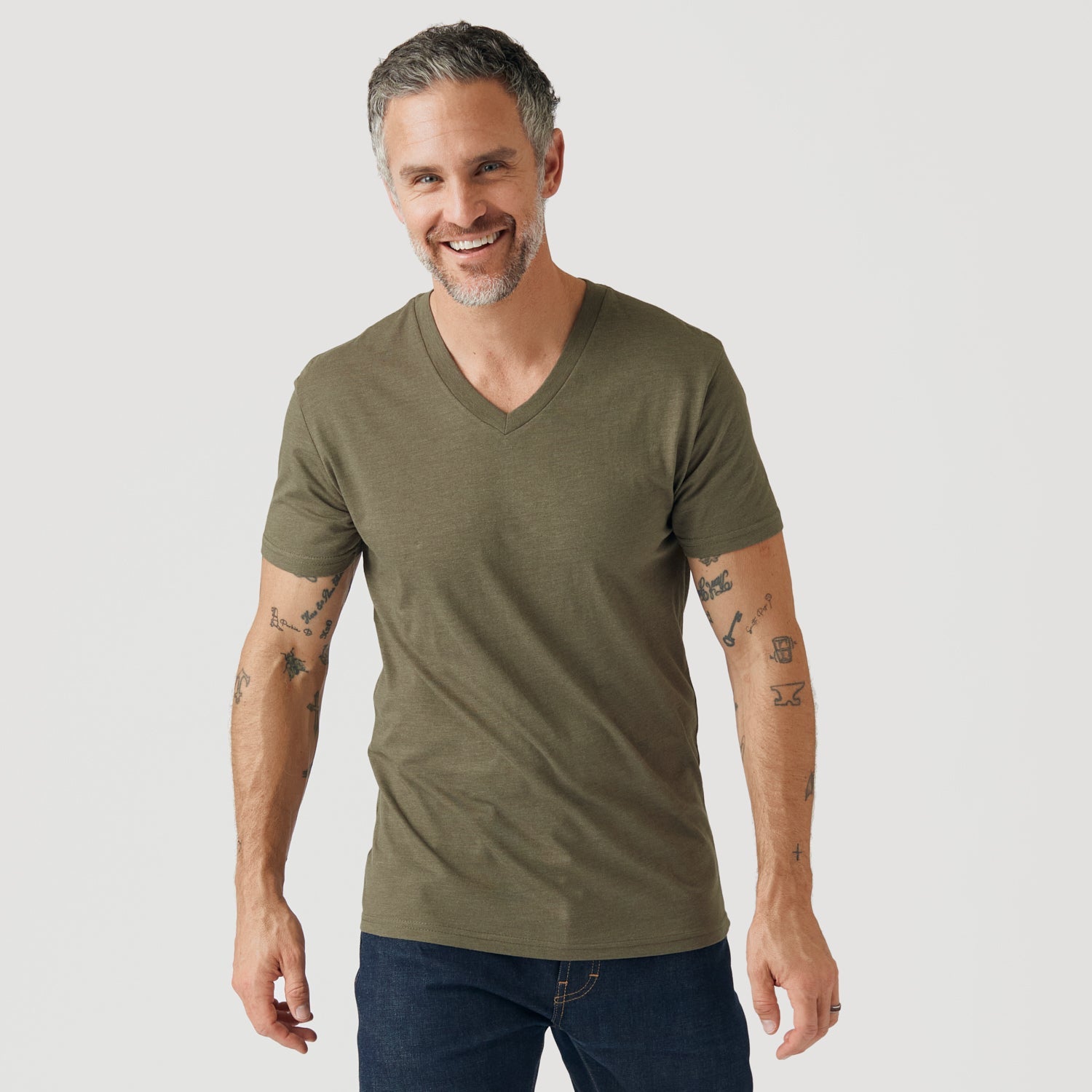 T-Shirt col V vert militaire chiné