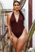 Charger l&#39;image dans la galerie, Nico Ribbed Halter One Piece - Chocolate
