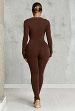 Charger l&#39;image dans la galerie, Matte Basix Sculpt Long Sleeve Jumpsuit - Chocolate
