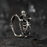 Charger l&#39;image dans la galerie, Gothic Yoga Skull Sterling Silver Adjustable Ring 01 | Gthic.com
