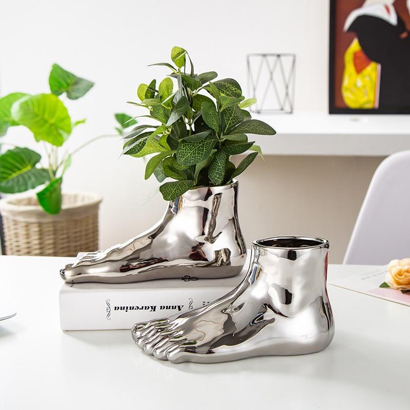 Vase abstrait de pied humain en céramique