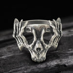 Charger l&#39;image dans la galerie, Skeleton Hand Head Sterling Silver Skull Ring | Gthic.com

